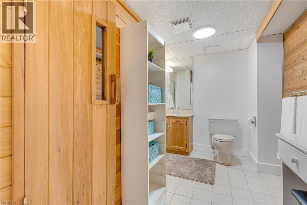 70 Strawberry Drive, Hamilton, Ontario  L8E 4R4 - Photo 33 - 40817804