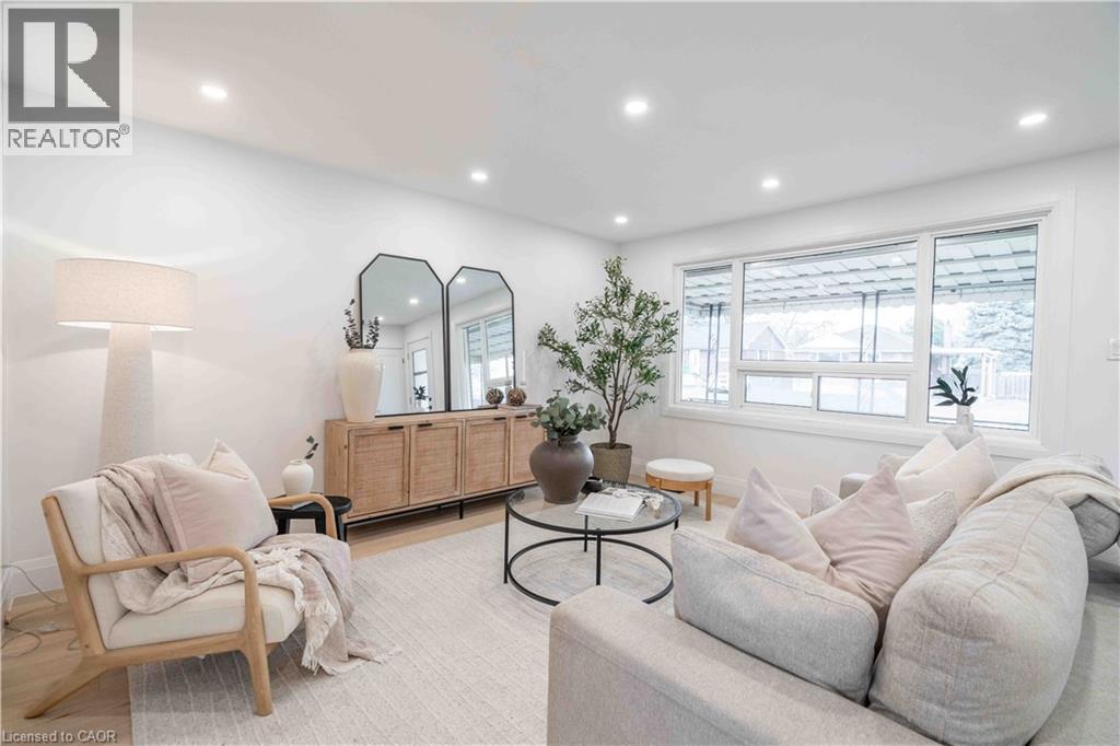 67 Toby Crescent, Hamilton, Ontario  L8T 2N9 - Photo 7 - 40820060