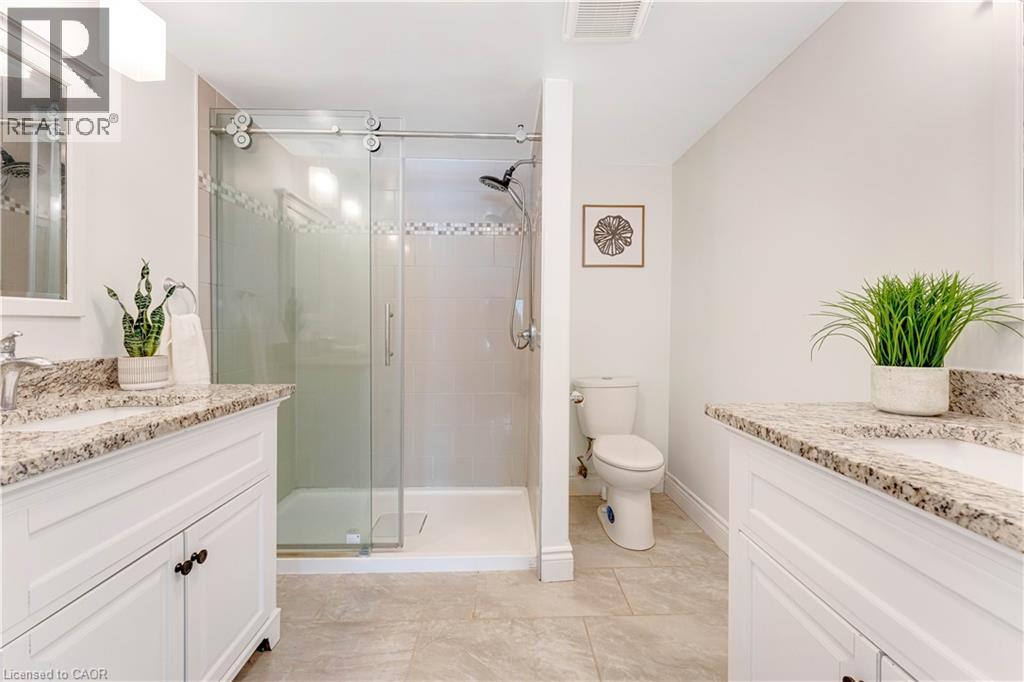 250 Glenridge Drive Unit# 102, Waterloo, Ontario  N2J 4H8 - Photo 26 - 40819602