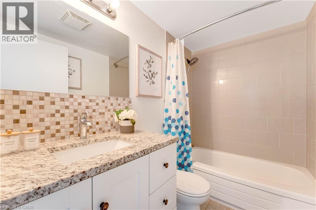 250 Glenridge Drive Unit# 102, Waterloo, Ontario  N2J 4H8 - Photo 30 - 40819602