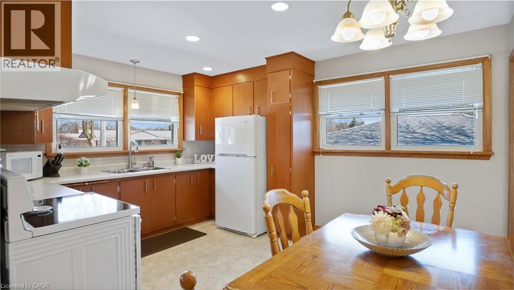 159 Elkington Drive, Kitchener, Ontario  N2B 1S1 - Photo 10 - 40818591