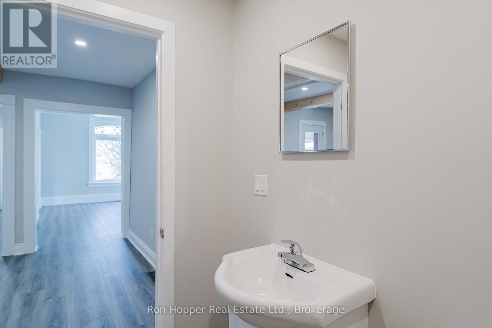 682 7th St A East Street, Owen Sound, Ontario  N4K 1K5 - Photo 16 - X12992270