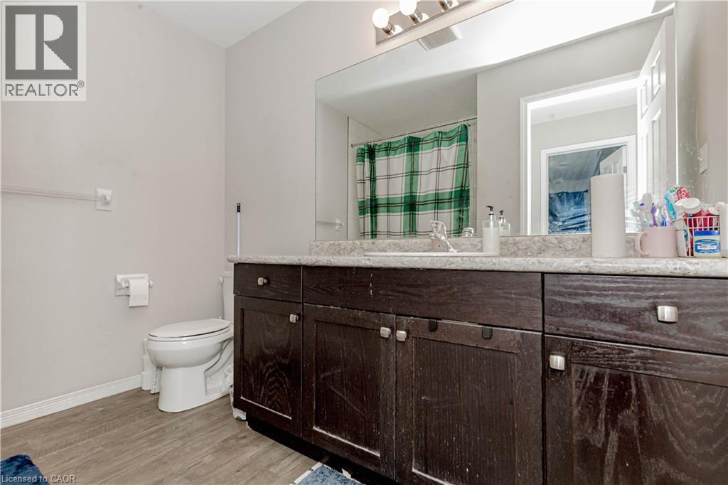 50 Pinnacle Drive Unit# 55, Kitchener, Ontario  N2P 0H8 - Photo 28 - 40820315