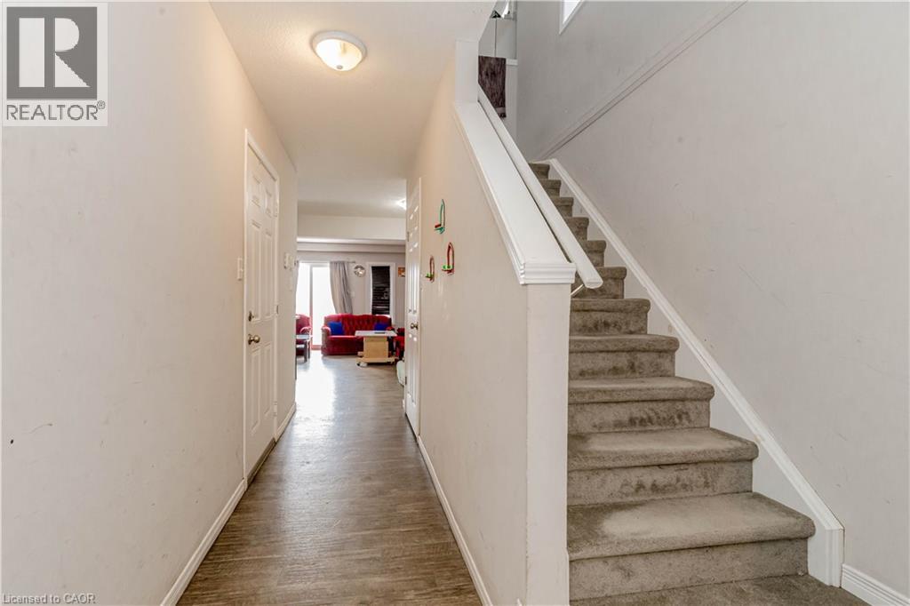 50 Pinnacle Drive Unit# 55, Kitchener, Ontario  N2P 0H8 - Photo 5 - 40820315