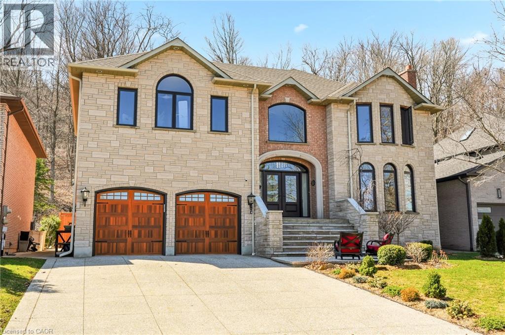 82 Maple Drive, Stoney Creek, Ontario  L8G 3C2 - Photo 3 - 40820363