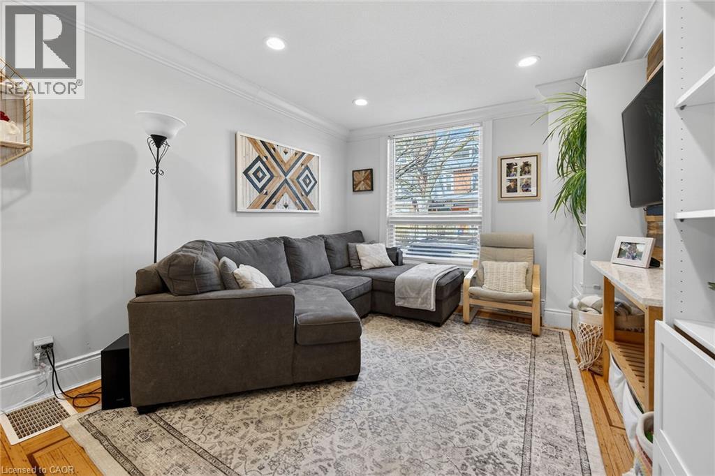 179 Burris Street, Hamilton, Ontario  L8M 2J7 - Photo 14 - 40820429