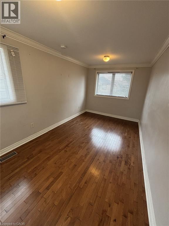 205 Ivon Avenue, Hamilton, Ontario  L8H 5S9 - Photo 2 - 40820425