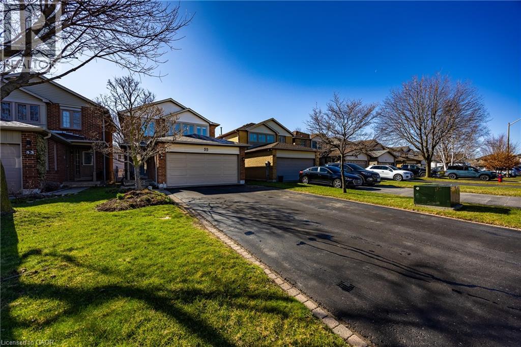 55 Grindstone Way, Waterdown, Ontario  L9H 7B5 - Photo 2 - 40819672