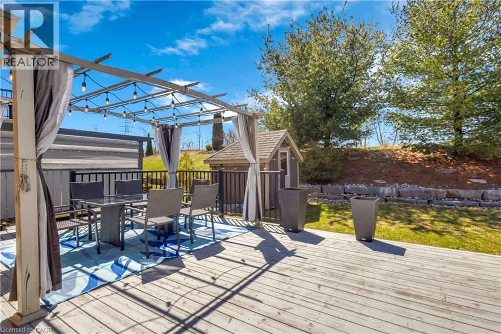 515 St Moritz Avenue, Waterloo, Ontario  N2T 0B3 - Photo 44 - 40820017