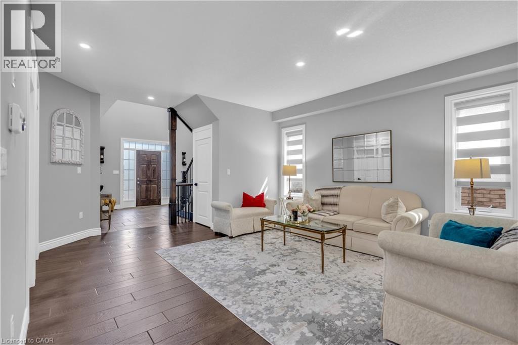 515 St Moritz Avenue, Waterloo, Ontario  N2T 0B3 - Photo 8 - 40820017