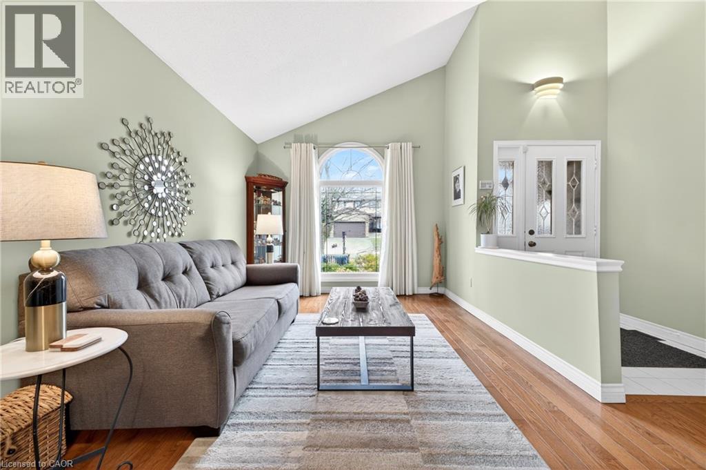 22 Novoco Drive, Hamilton, Ontario  L9C 7E8 - Photo 7 - 40820359