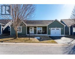 1 GIDLEY COURT, Penetanguishene, Ontario