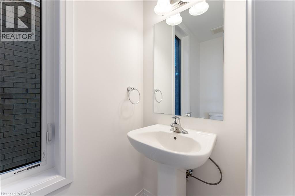 27 Blain Drive, Binbrook, Ontario  L0R 1C0 - Photo 17 - 40820661