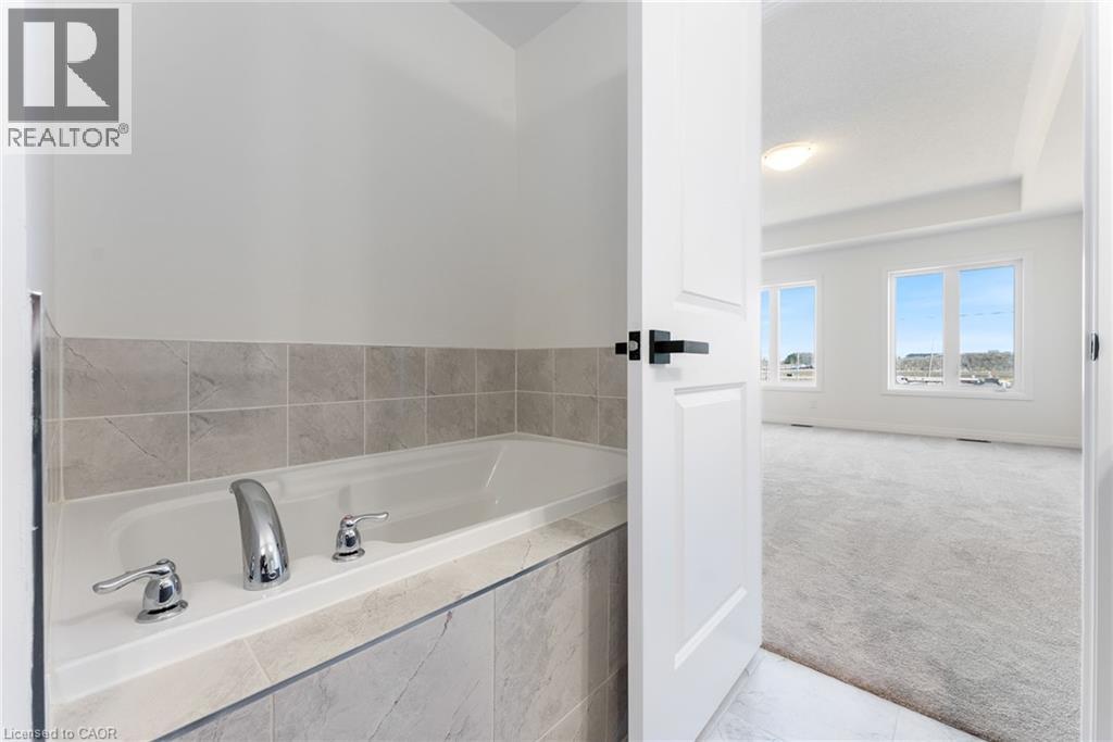 27 Blain Drive, Binbrook, Ontario  L0R 1C0 - Photo 37 - 40820661