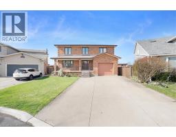 18 MARCEL Place, Hamilton, Ontario