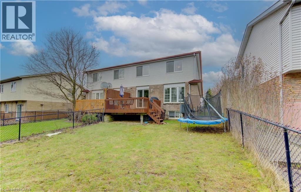 651 Pinerow Crescent Unit# A, Waterloo, Ontario  N2T 2K5 - Photo 38 - 40820426