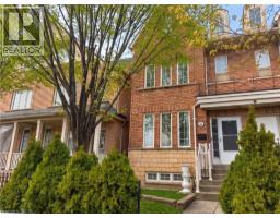 16 LEITCH Avenue, North York, Ontario