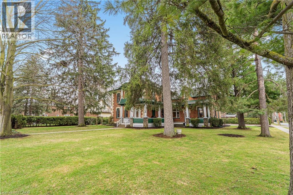 24 Queensway Drive, St. Jacobs, Ontario  N0B 2N0 - Photo 45 - 40820472