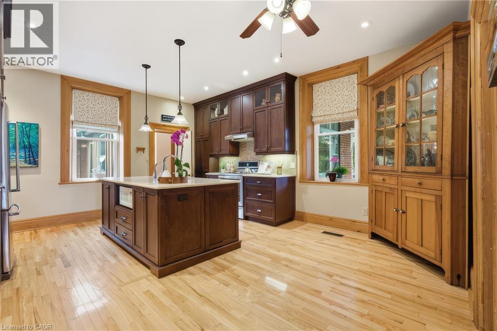 24 Queensway Drive, St. Jacobs, Ontario  N0B 2N0 - Photo 25 - 40820732