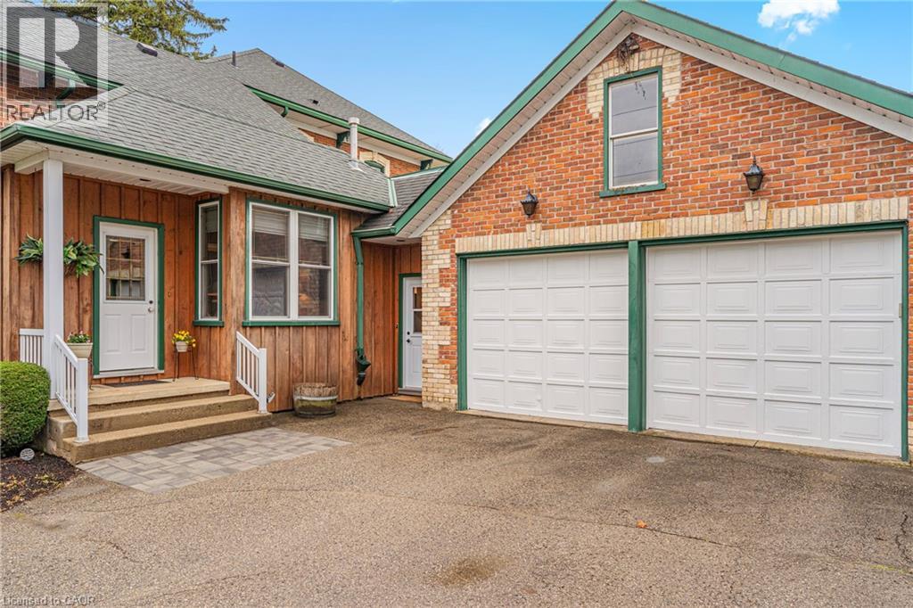 24 Queensway Drive, St. Jacobs, Ontario  N0B 2N0 - Photo 3 - 40820732