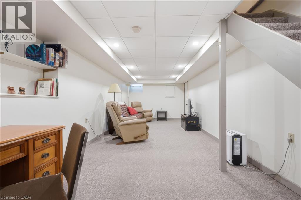 24 Queensway Drive, St. Jacobs, Ontario  N0B 2N0 - Photo 40 - 40820732