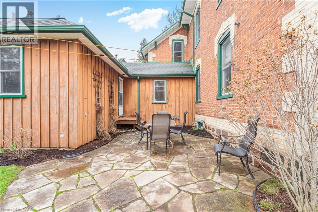 24 Queensway Drive, St. Jacobs, Ontario  N0B 2N0 - Photo 47 - 40820732