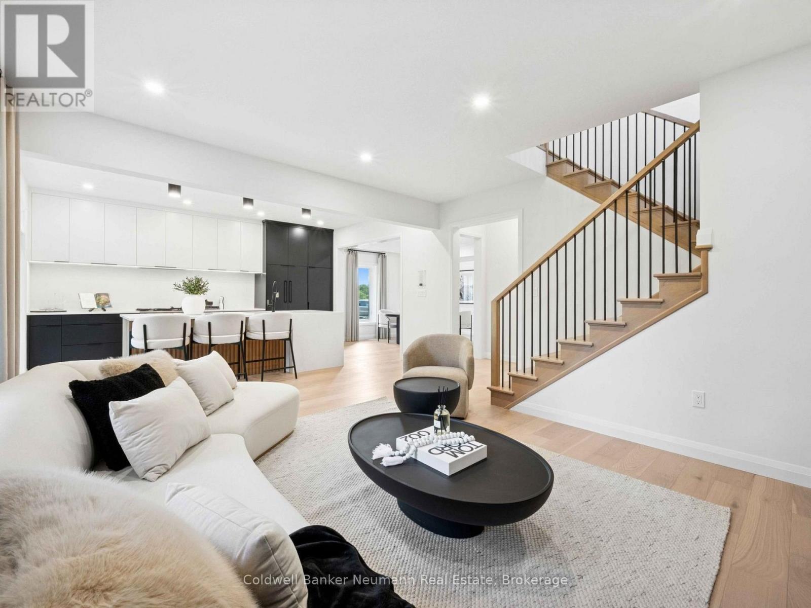 48 Allegro Common, Cambridge, Ontario  N3C 1A5 - Photo 2 - X12998860