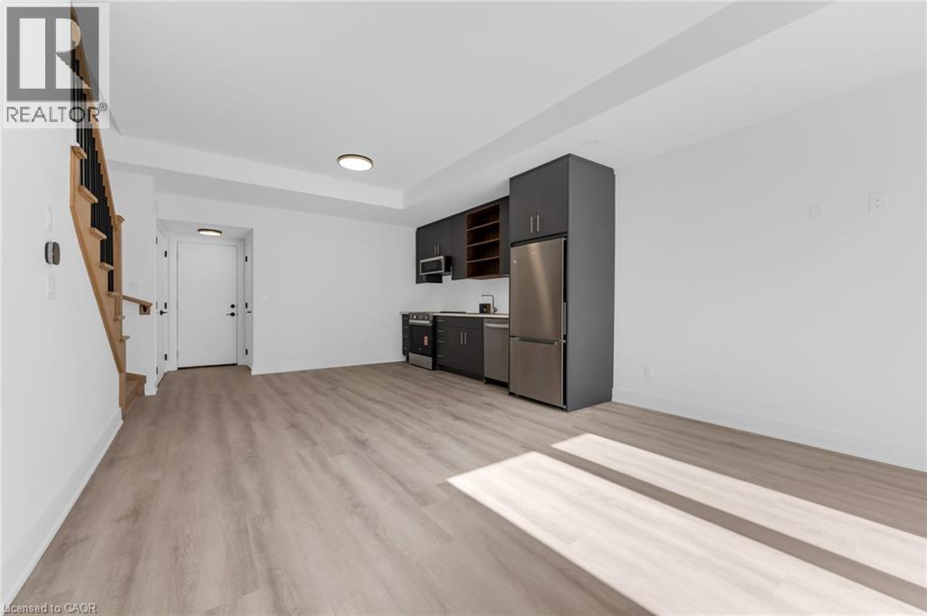 132 Everett Common, St. Catharines, Ontario  L2P 0H1 - Photo 3 - 40820887