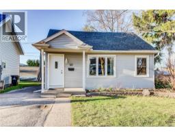 60 RIVERSIDE Drive W, Elmira, Ontario