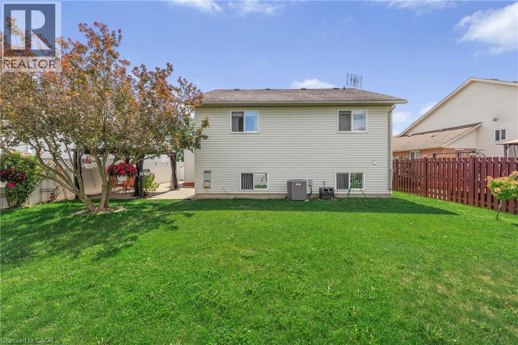 46 Foxhill Crescent, St. Catharines, Ontario  L2S 3V1 - Photo 31 - 40818084