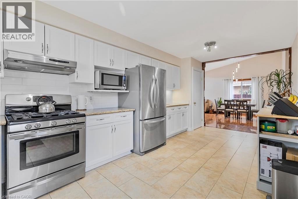 46 Foxhill Crescent, St. Catharines, Ontario  L2S 3V1 - Photo 8 - 40818084