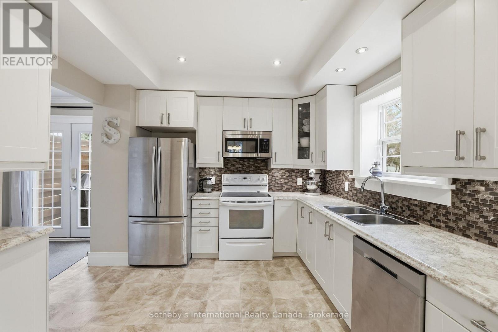 4195 County Road 124, Clearview, Ontario  L0M 1P0 - Photo 12 - S12999758