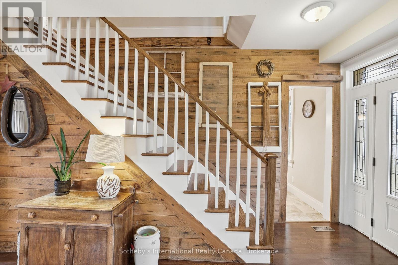 4195 County Road 124, Clearview, Ontario  L0M 1P0 - Photo 23 - S12999758