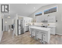 7032 KELLY Drive, Niagara Falls, Ontario