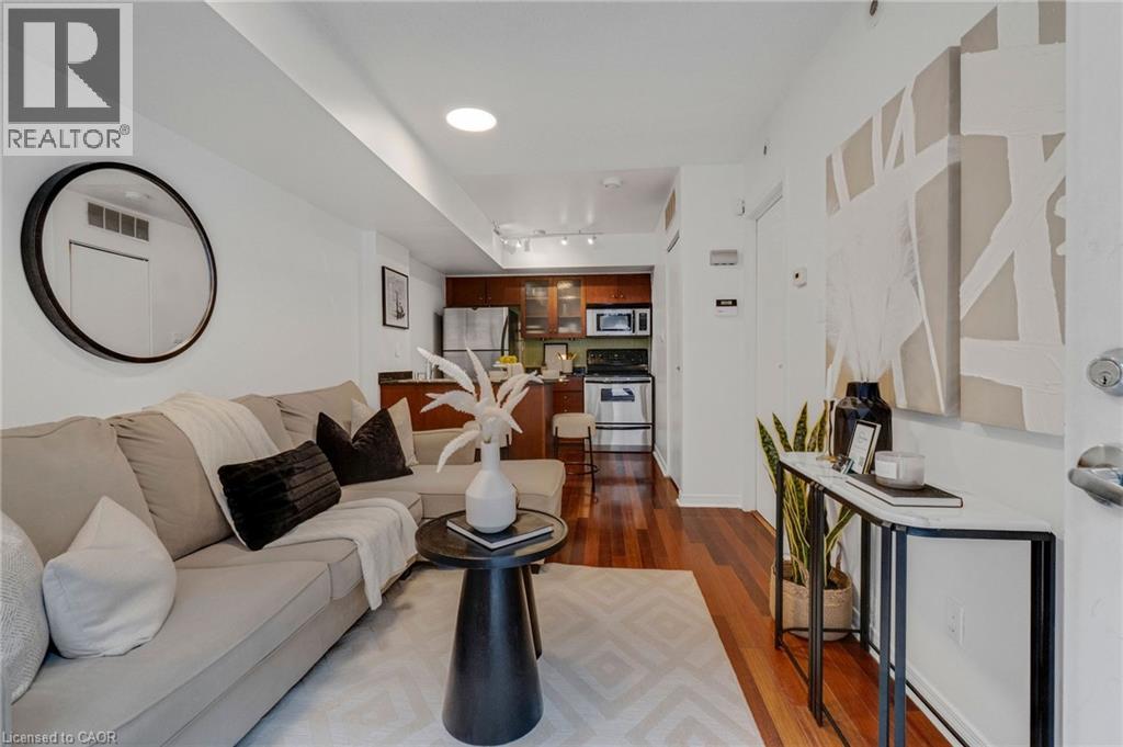 38 WESTERN BATTERY Road Unit# 632, Toronto, Ontario