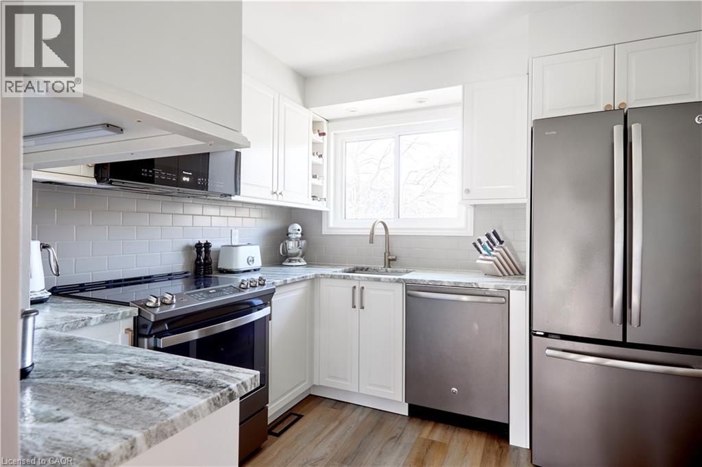 46 Cedarwoods Crescent Unit# 27, Kitchener, Ontario  N2C 2L7 - Photo 9 - 40820820