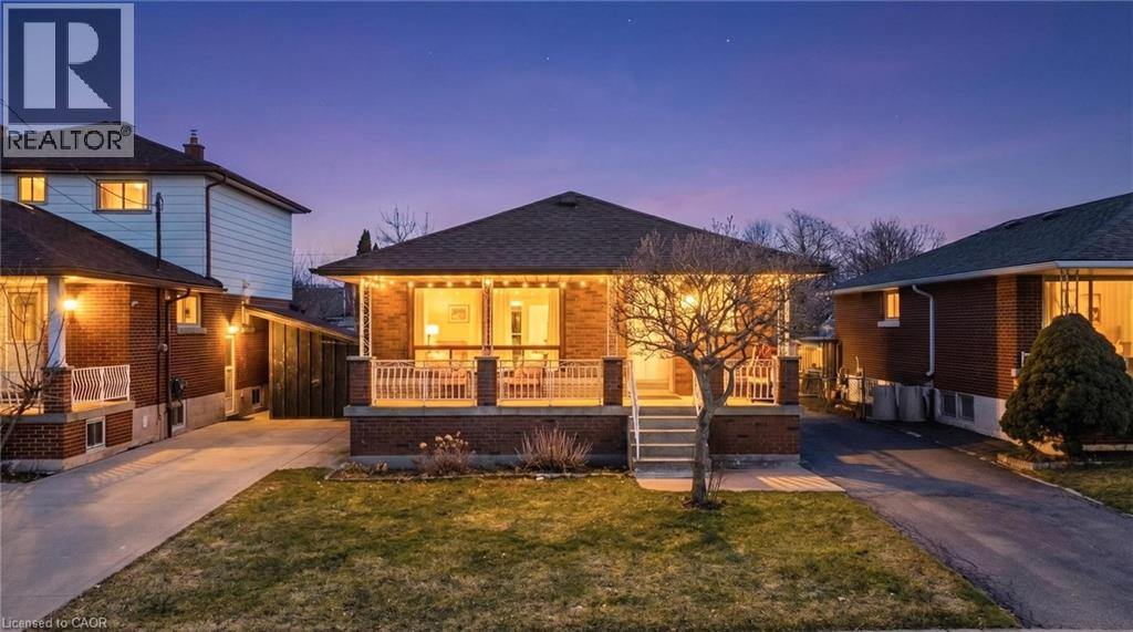 31 TERRACE Drive, Hamilton, Ontario