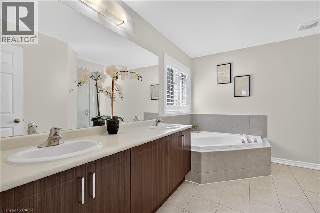 279 Voyager Pass, Binbrook, Ontario  L0R 1C0 - Photo 18 - 40820990