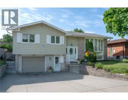 85 BURLINGTON Drive, Kitchener, Ontario