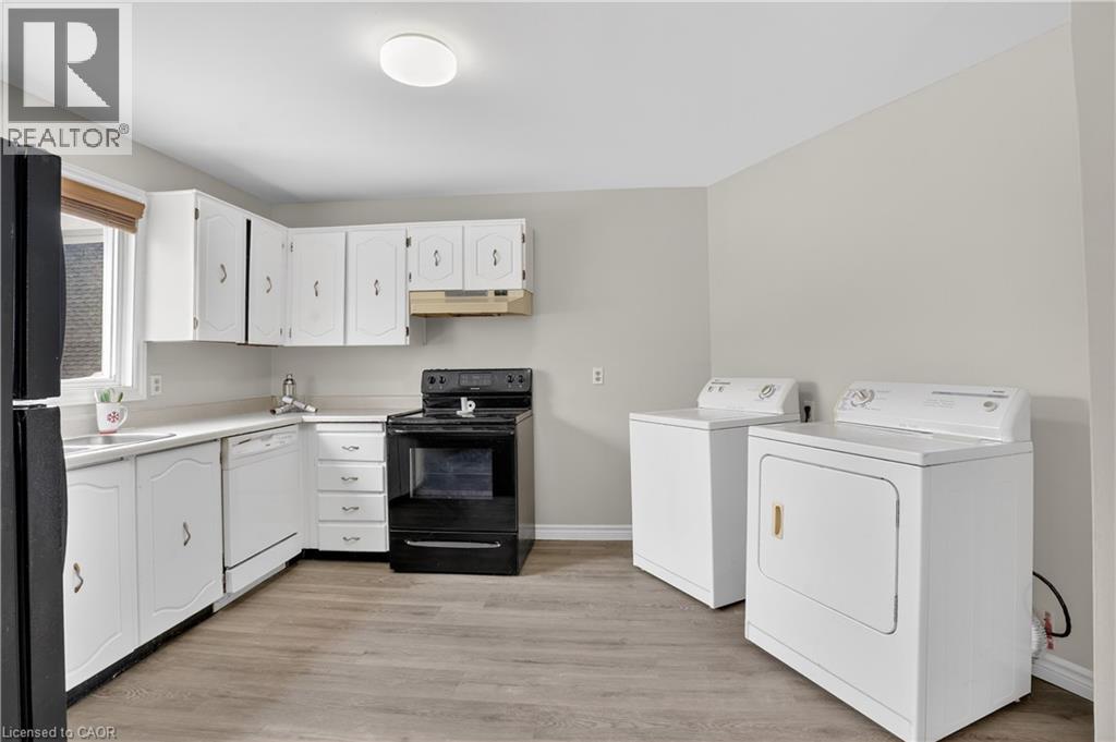 60 Elmsdale Drive Unit# 66, Kitchener, Ontario  N2E 2G4 - Photo 13 - 40820376