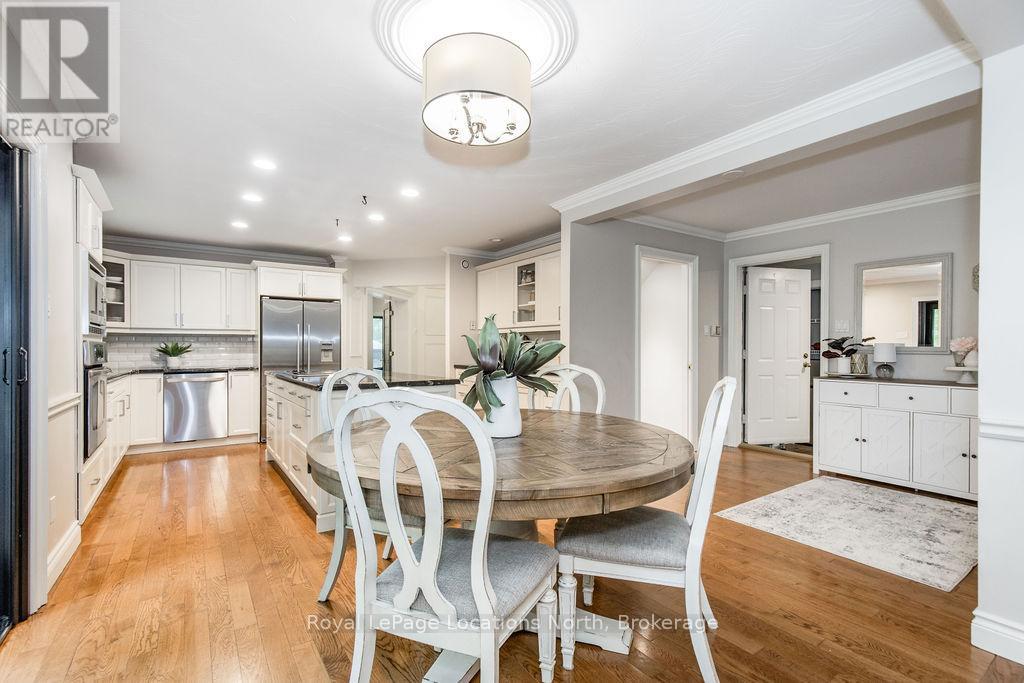 18 Mills Circle, Springwater, Ontario  L0L 1X0 - Photo 22 - S13003624