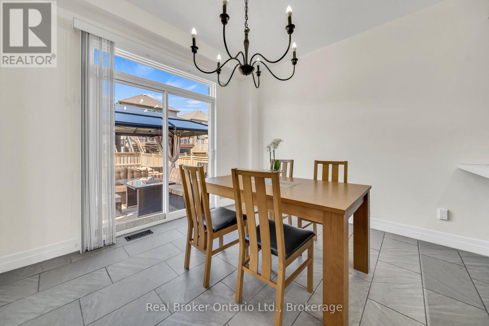 433 Twinleaf Street, Waterloo, Ontario  N2V 0B5 - Photo 20 - X13003950