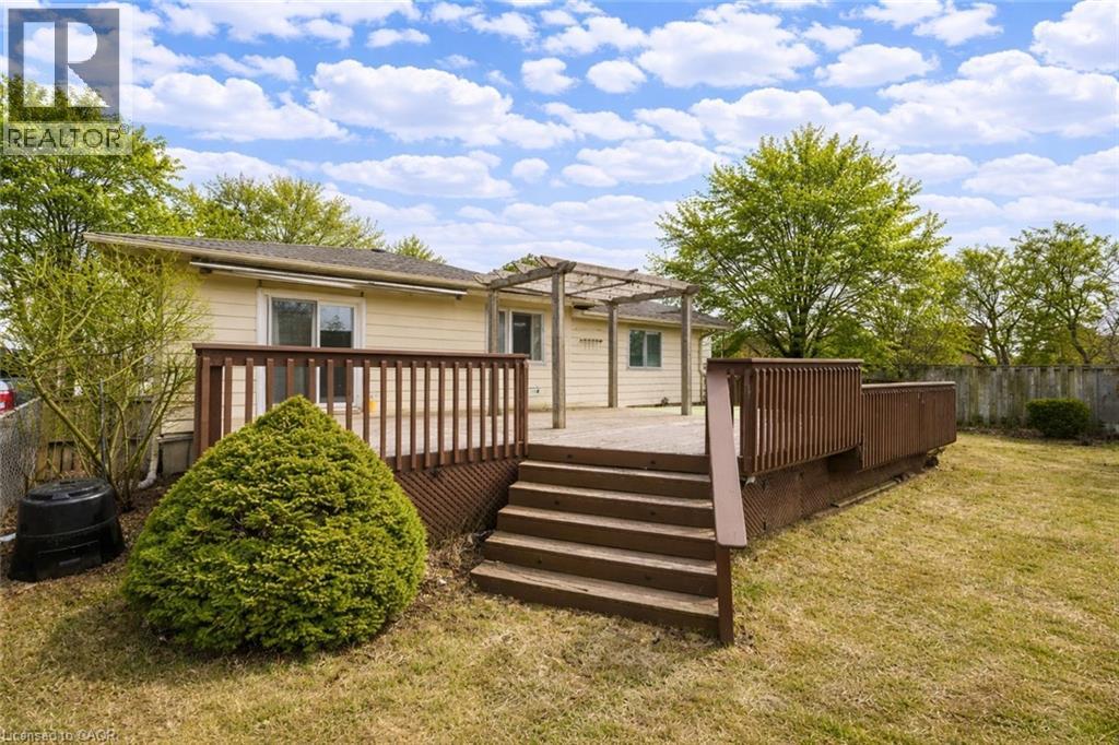 72 St Jerome Crescent, Kitchener, Ontario  N2C 2L2 - Photo 38 - 40820877