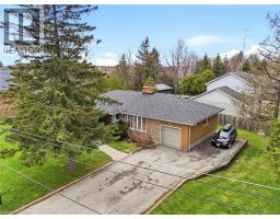 13 WESTVIEW Crescent, Waterdown, Ontario