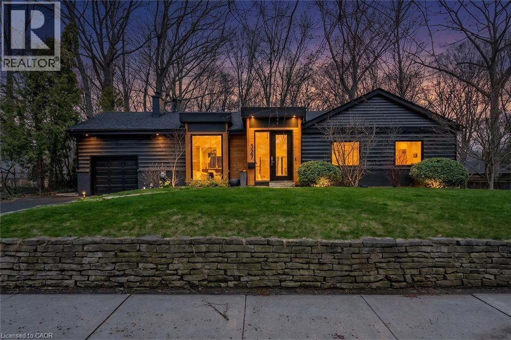 327 GOODRAM Drive, Burlington, Ontario