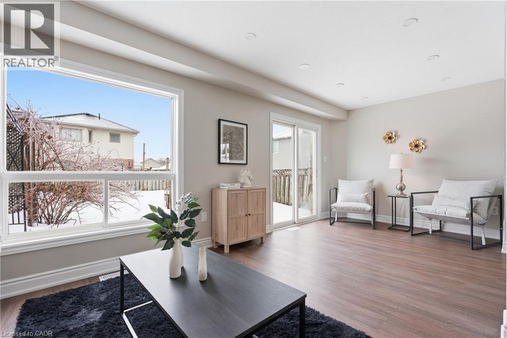 269 Millburn Boulevard, Fergus, Ontario  N1M 3S3 - Photo 5 - 40821278