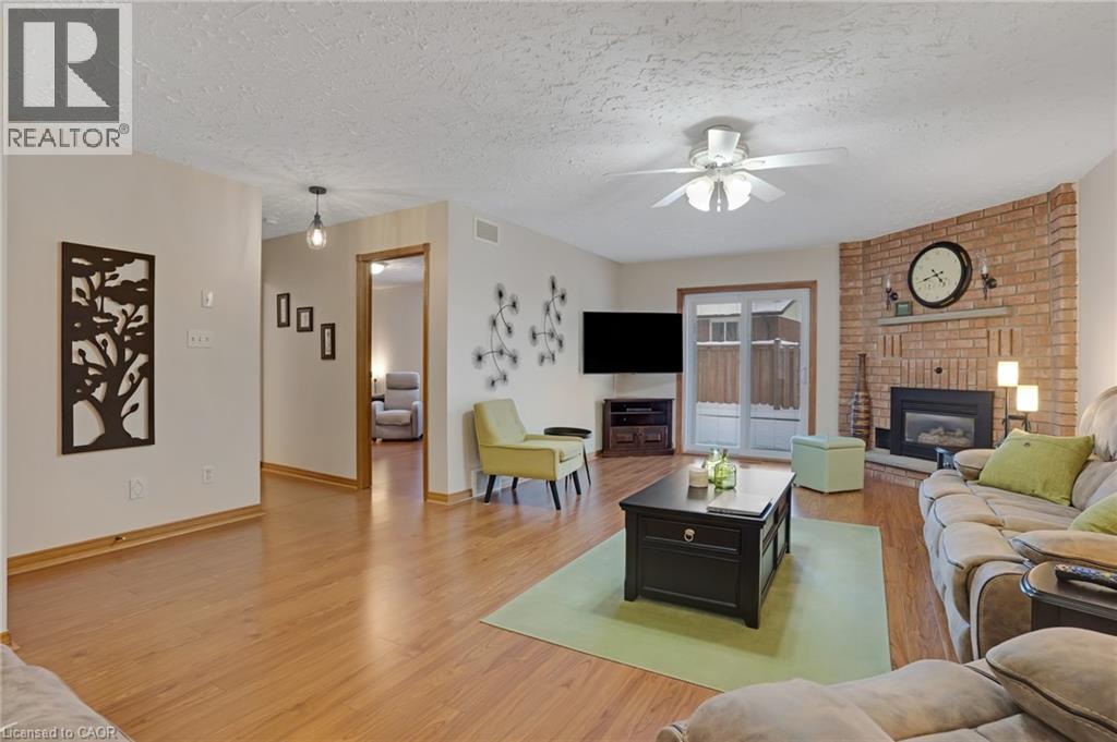 35 Southview Crescent, Cambridge, Ontario  N1P 1A3 - Photo 23 - 40821501