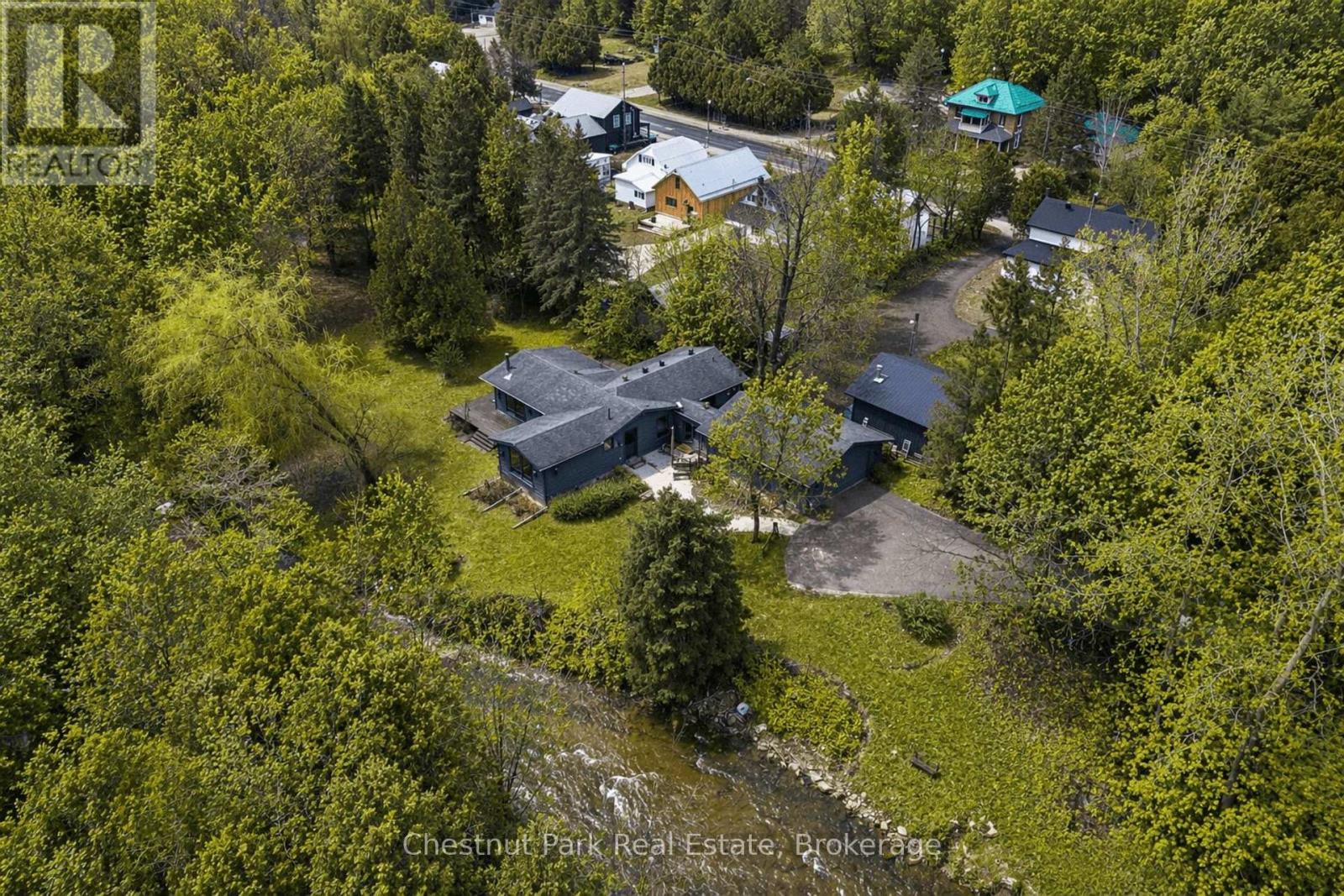 8943 County Road 9, Clearview, Ontario  L0M 1G0 - Photo 36 - S13009154