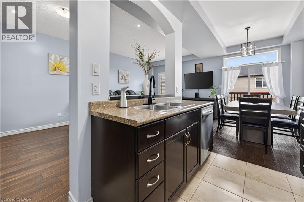 88 Highgate Drive, Hamilton, Ontario  L8J 0C2 - Photo 23 - 40821727