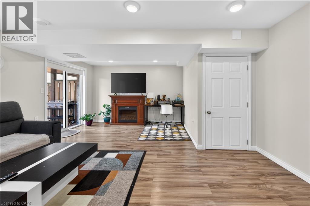 88 Highgate Drive, Hamilton, Ontario  L8J 0C2 - Photo 45 - 40821727